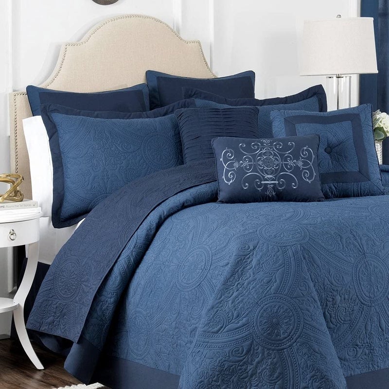 Vue Bensonhurst Modern Farmhouse Medallion Bed Spread, King/Calking, Blue - Image 2